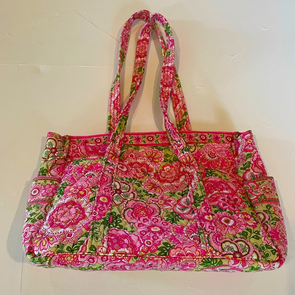 NWOT Vera Bradley baby tote with changing pad